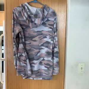 Sweater hoodie!! Size M